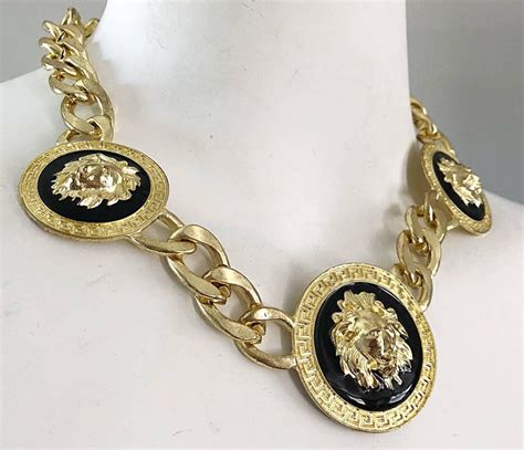versace lion head necklace
